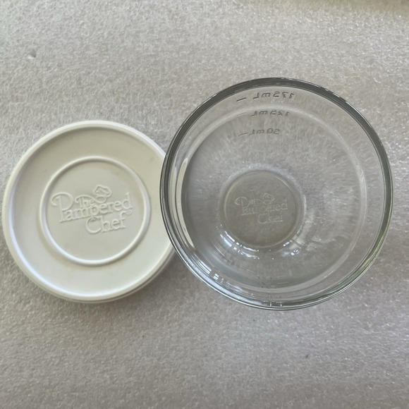 Pampered Chef Clear Glass Measuring Prep Bowl 3/4 Cup With Lid Round - Picture 1 of 5